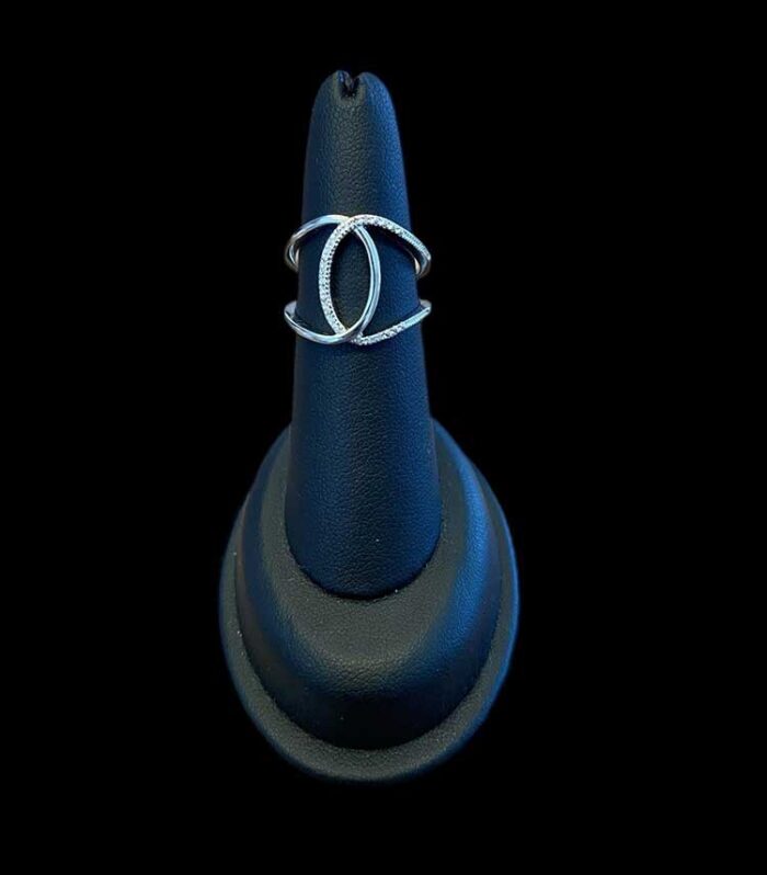 Sterling Silver .05cttw Venn Diagram Midi Ring