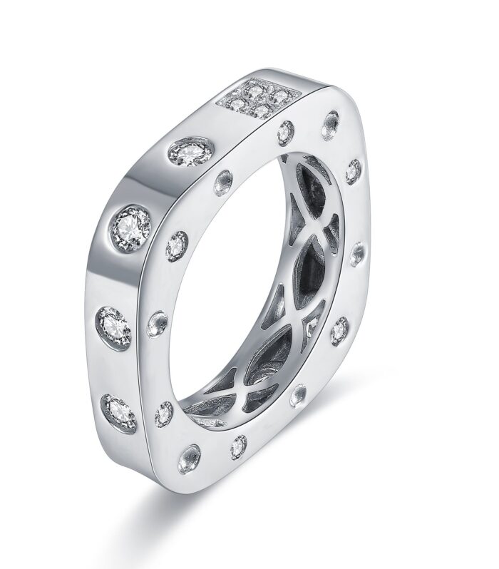 SMALL FANCY BEZEL CZ RING